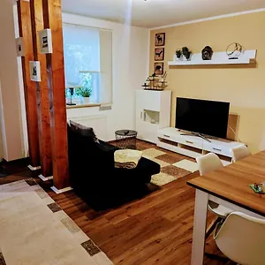 Jobst - Ruhig Mit Blick Ins Grüne Apartment